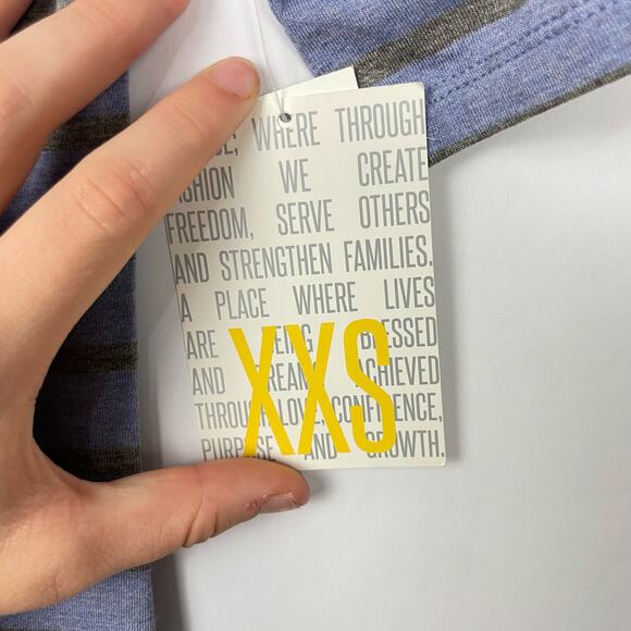 LuLaRoe | NWT Julia Blue & Gray Stripe 1/4 Sleeve Fitted Bodycon T-shirt Dress - Picture 5 of 6